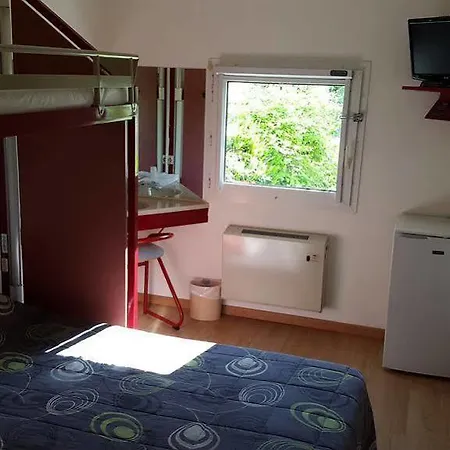 Lemon Ch Futuroscope Hotel 2*