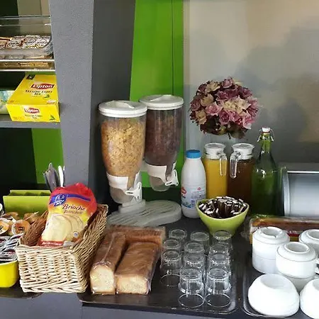 Hotel Lemon Ch Futuroscope 2*