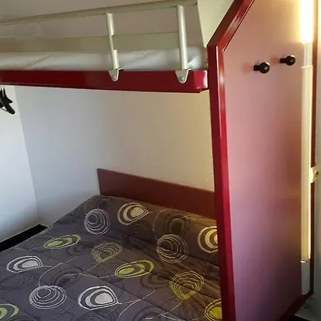 Hotel Lemon Ch Futuroscope 2*