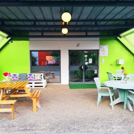 Lemon Ch Futuroscope Hotel