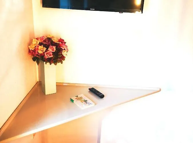 Hotel Lemon Ch Futuroscope 2*